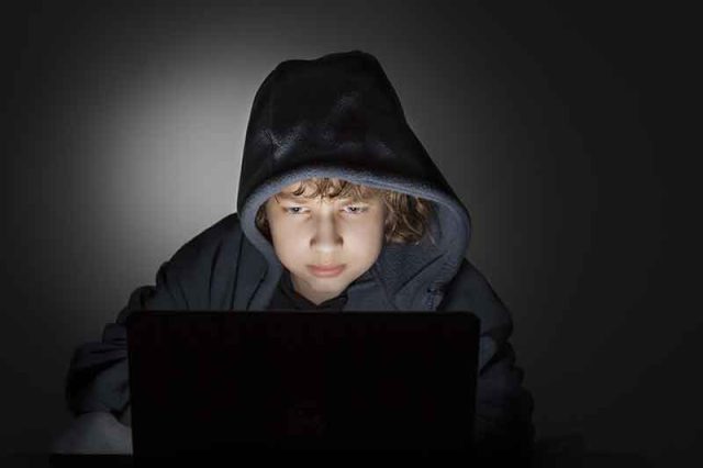 New tool helps journalists and activists detect governments’ snooping malware