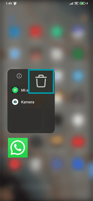 Android home screen, showing the WhatsApp app quick actions, with the Uninstall option highlighted.